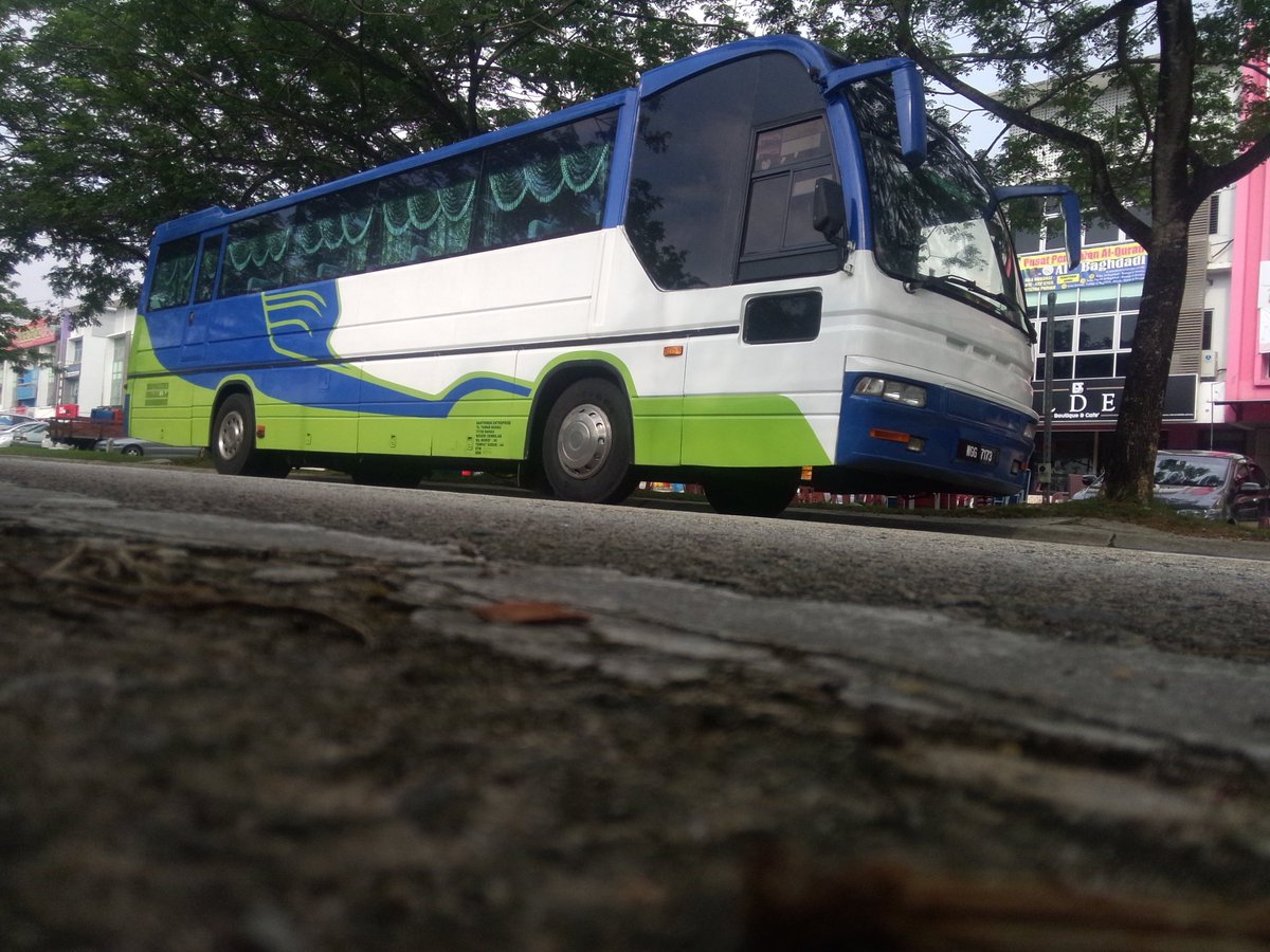 sidan_oet's tweet photo. One East trans
#OET
#hinoRM
#baslama https://t.co/aaUnhuq0ww