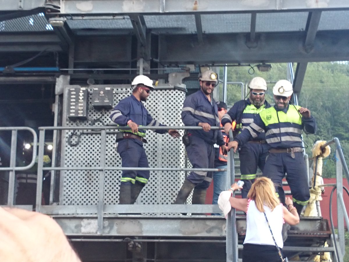 muyerescarbón tweet media