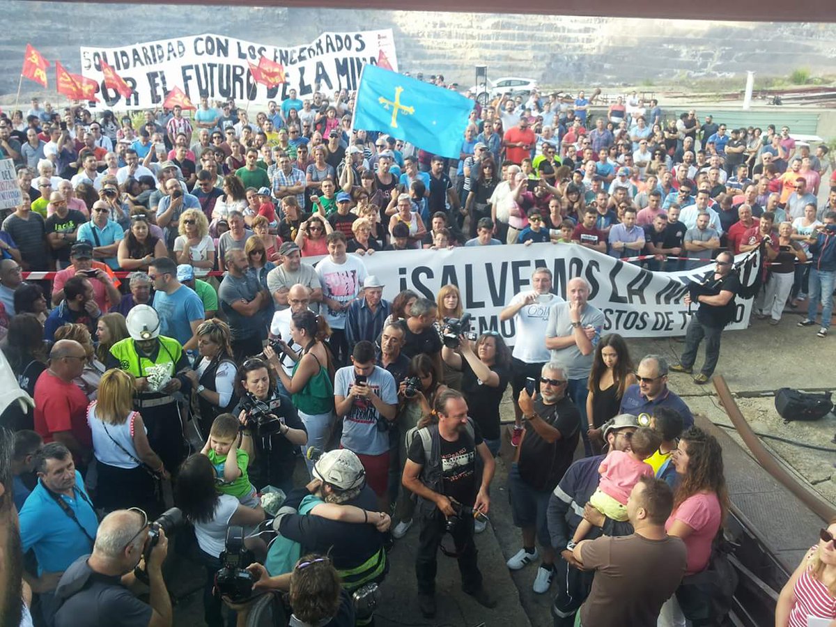 muyerescarbón tweet media