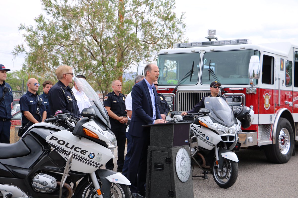 citizen_berry's tweet image. As you celebrate this holiday weekend please remember to NOT drink &amp;amp; drive and to use fireworks responsibility!