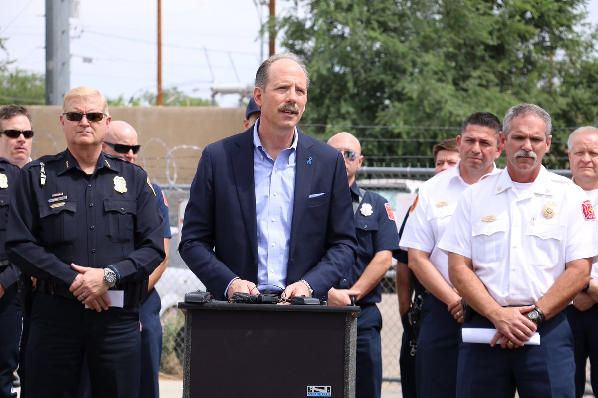 citizen_berry's tweet image. As you celebrate this holiday weekend please remember to NOT drink &amp;amp; drive and to use fireworks responsibility!