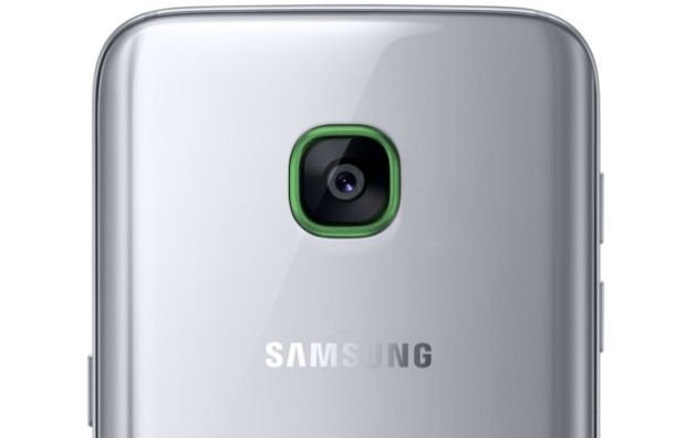 NapoliCalcioNET's tweet photo. #GalaxyNote7, arriva #SmartGlow: ecco come funzionerà https://t.co/tJU3XLevLT #Samsung #Note7 https://t.co/QMa9465JvG