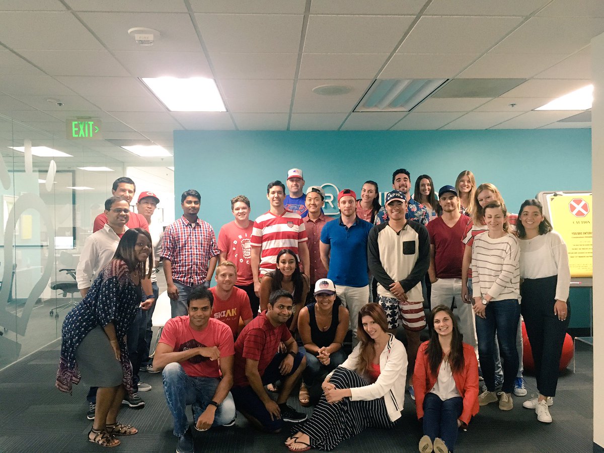 insideHRCloud's tweet photo. Happy 4th of July!! 🇺🇸 https://t.co/ytEvahCPpA
