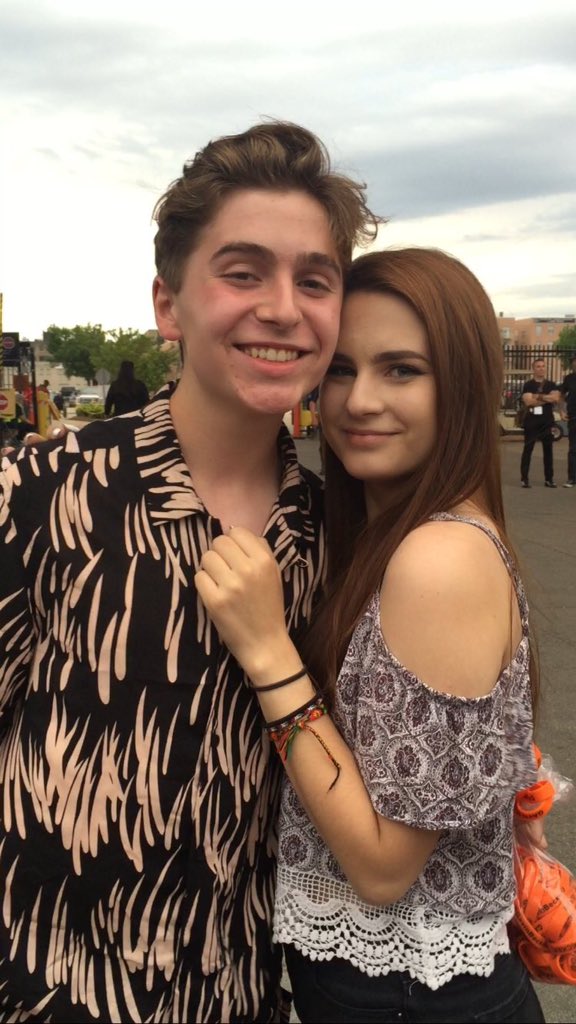 gavinaccess's tweet image. Gavin with fans at Summerfest last night