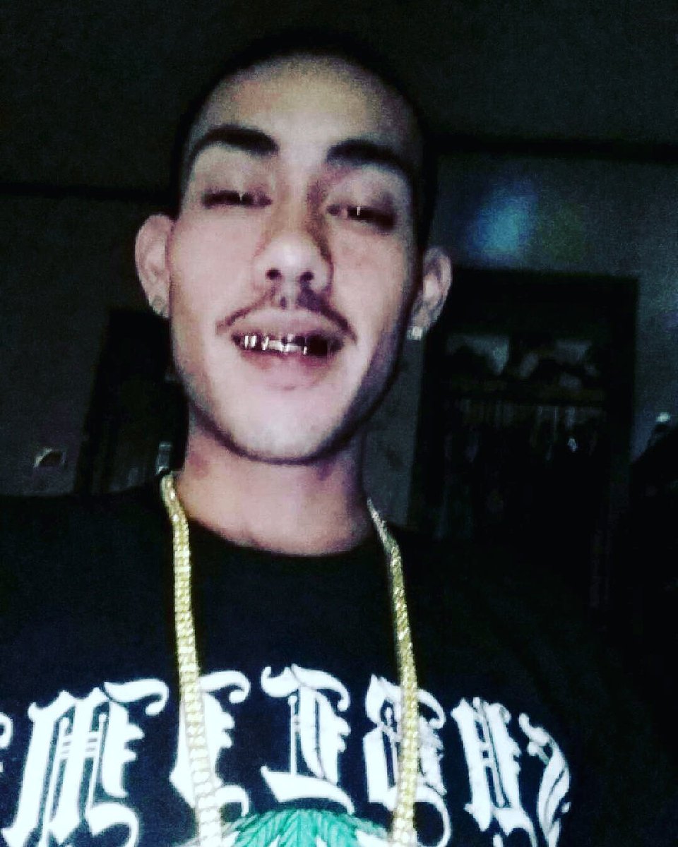 yungrikkk's tweet photo. #barrd #sublime #yellowice #goldondeck https://t.co/pL0ODcDLM8