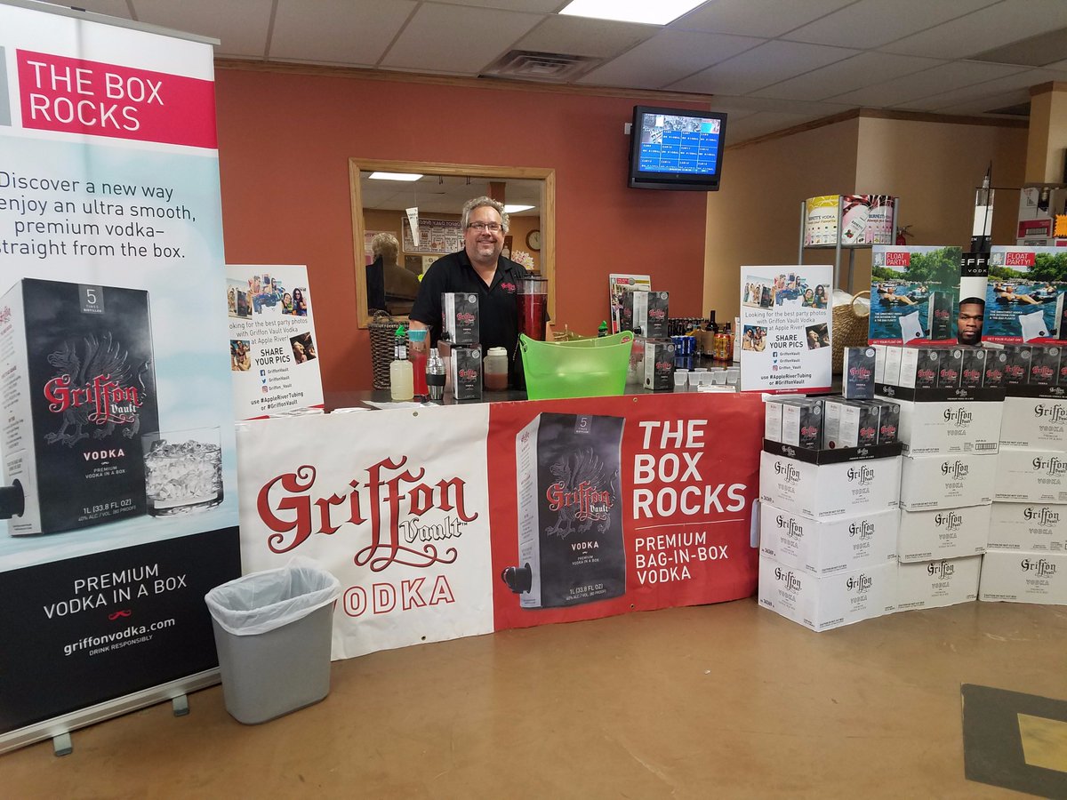 GriffonVault's tweet photo. We're at LiquorDepot Somerset, WI sampling vodka right NOW. Come get a taste. #AppleRiver #TheBoxRocks #TheBagFloats https://t.co/OqwUCNnISe