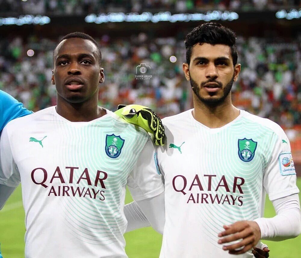 Safooory39's tweet photo. من الفئات السنية كانوا متجاورين
وصلوا للفريق الأول وهم متكاتفين

ﻻخوف على #الاهلي بإذن الله 💚 https://t.co/ePFIUTAbSU