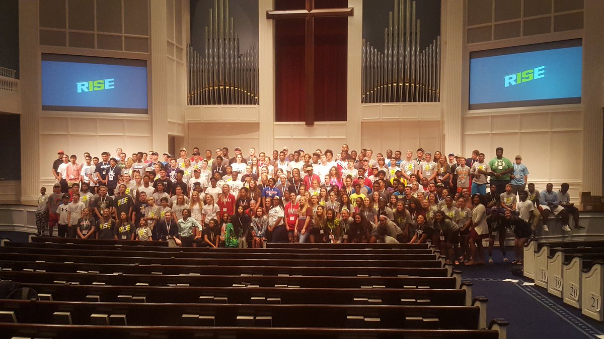 CoachAndrez's tweet photo. Great week at FCA leadership camp at DBU. Had fun coaching football, here's looking at 100+ blessings. #FCArise https://t.co/pWuW37ZgAX
