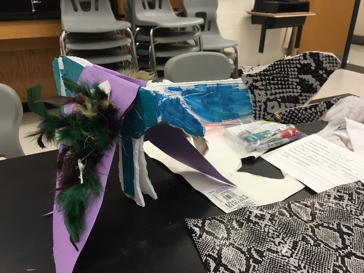 MsSco39's tweet photo. Last day of camp is my favorite bc of all the imaginative creatures and their adaptations! #LCPSSTEM #STEMCAMP https://t.co/KGOlhsop21
