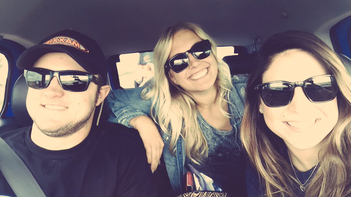 saraekistler's tweet photo. Colorado bound. 🤗🏔 #blessup https://t.co/l0LmZBjwT4