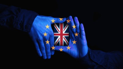 teleSURtv's tweet photo. #Brexit ha generado episodios de violencia xenófoba y racista en #ReinoUnido https://t.co/lI53cDasMm https://t.co/MwAV5NMHq2