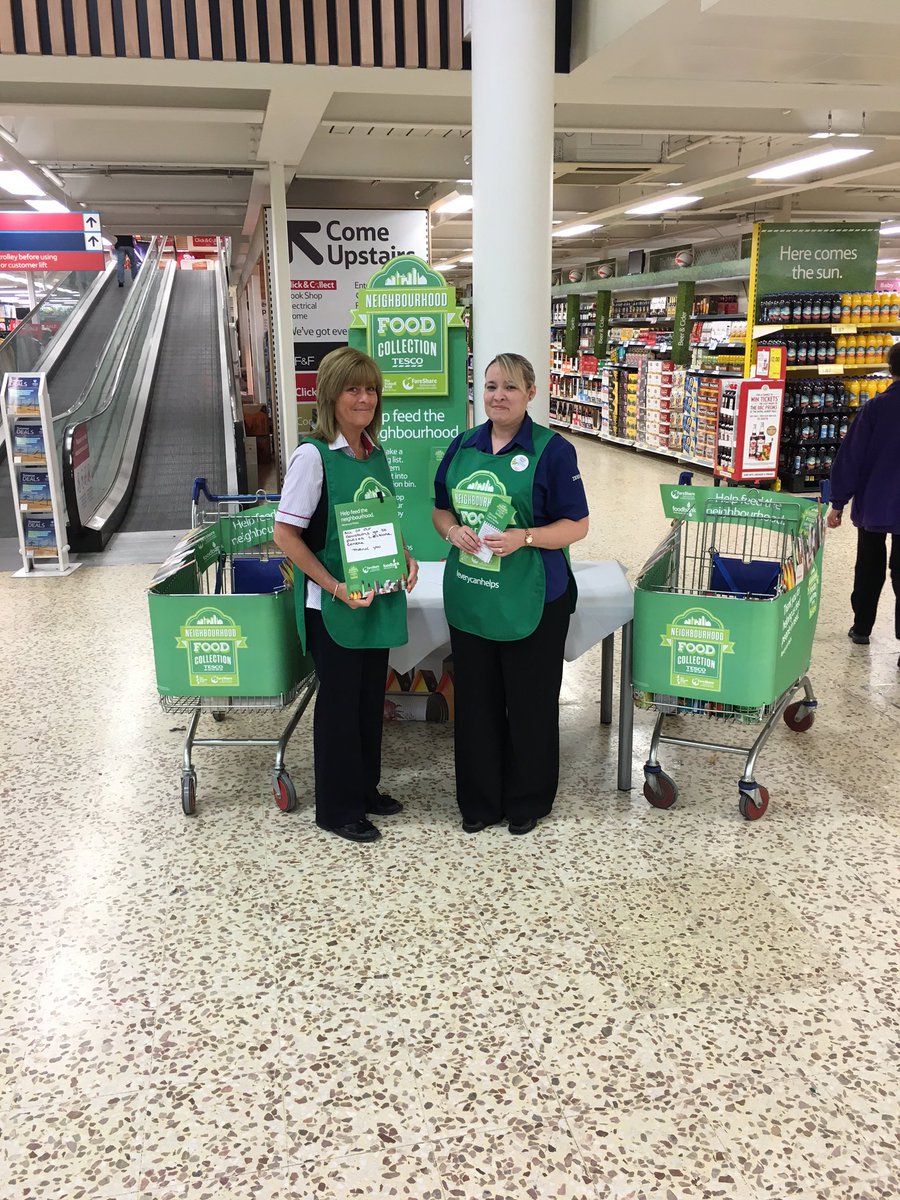 #Every can helps@pitsea extra <a href="/Metcalfe_SBET/">Stephen Metcalfe</a> @TrussellTrust