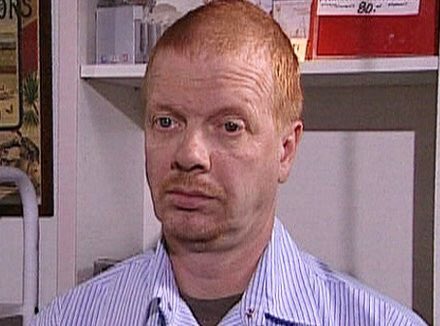 Aaron Ramsey pelaa 5 ottelua alusta loppuun ja saa niissä 2 keltaista = pelikiellosta EM-välierässä. #emfutis