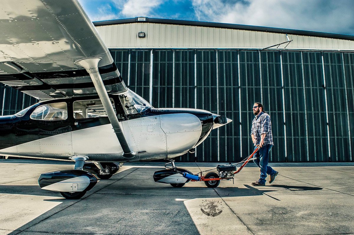 AceAviation88's tweet photo. #LearnToFly @AceAviation88  #aviation #pilot #aerial #planes #school #cesna https://t.co/panTWNrPA8