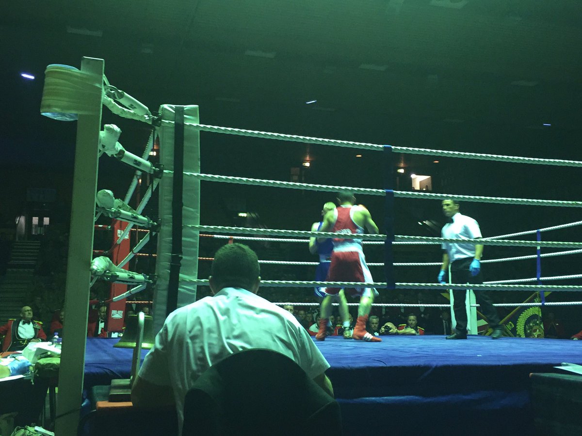 What a night, brilliant #Entertainment @ScotsBoxing well done to all fighters #JockStrong @7SCOTS @ArmySgtMajor