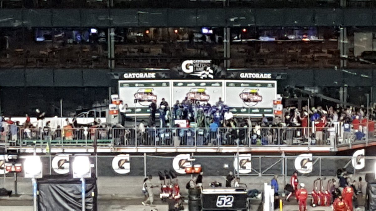 eddiespike's tweet image. 🏁Congratulations @aric_almirola! 🏁
@NASCAR_XFINITY #SubwayFirecracker250 @DISupdates! 🇺🇸 @NASCAR