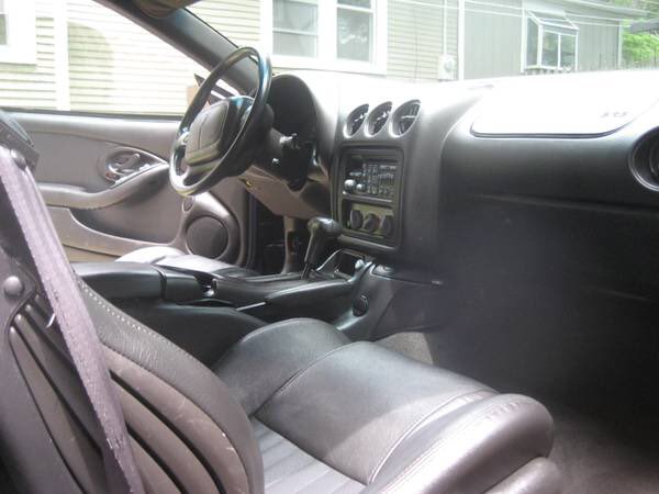 Pontiac Firebird 2002 Trans-Am WS.6 - $14500 (Plaza area): only 73k: kansascity.craigslist.org/cto/5661639045…