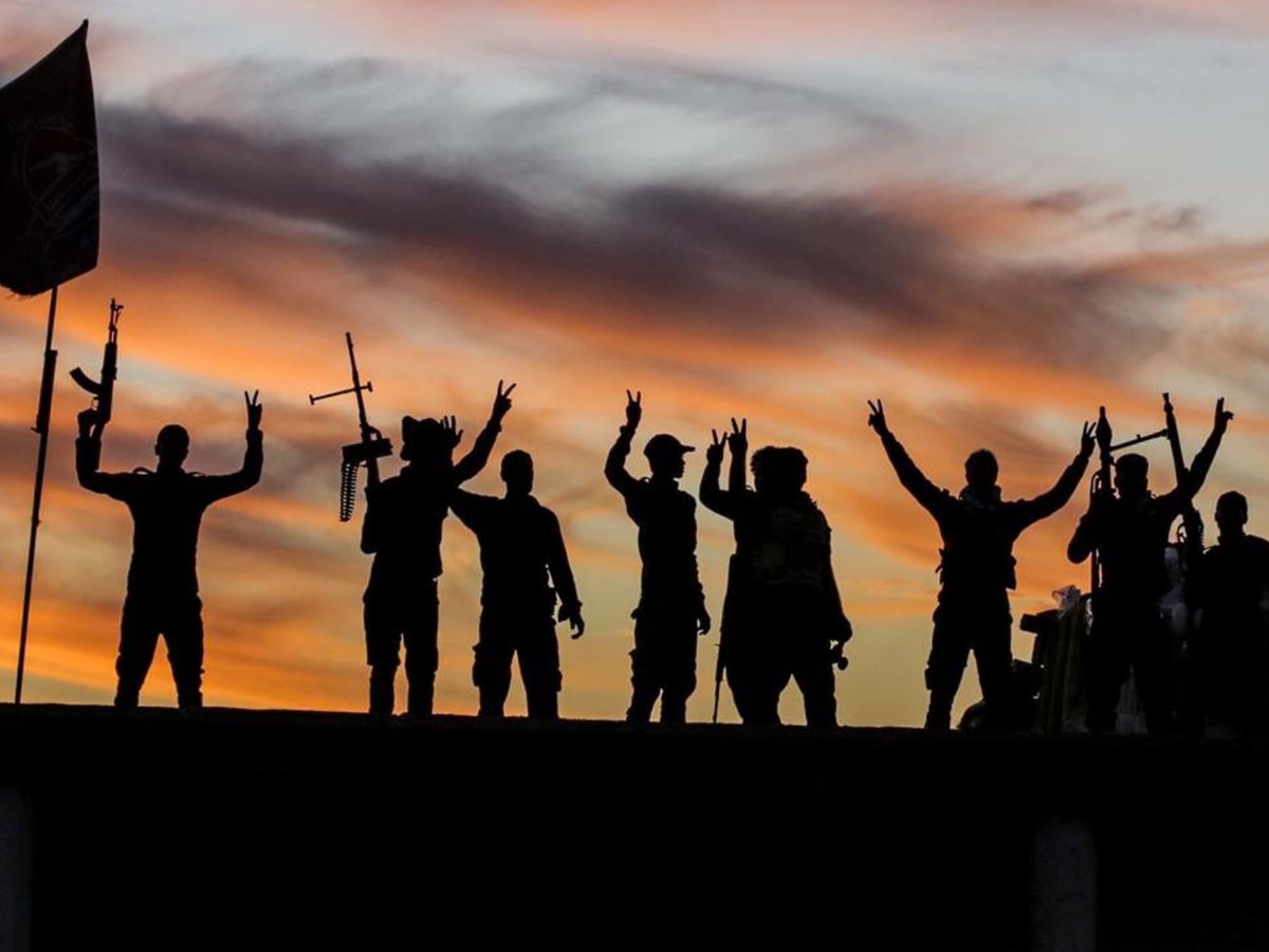 teamsmediawar's tweet photo. لا يكتمل الليل من دون القمر...

وهكذا حال بلدنا ، فلا يكتمل #العراق من دون #الحشد_الشعبي

#تفكيك_نظام_ال_سعود https://t.co/IpXJqG68QO