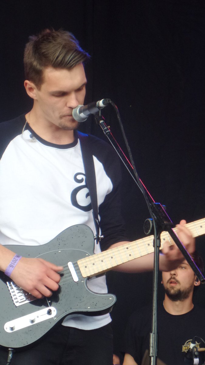 Laurie 🫶🏻 tweet media