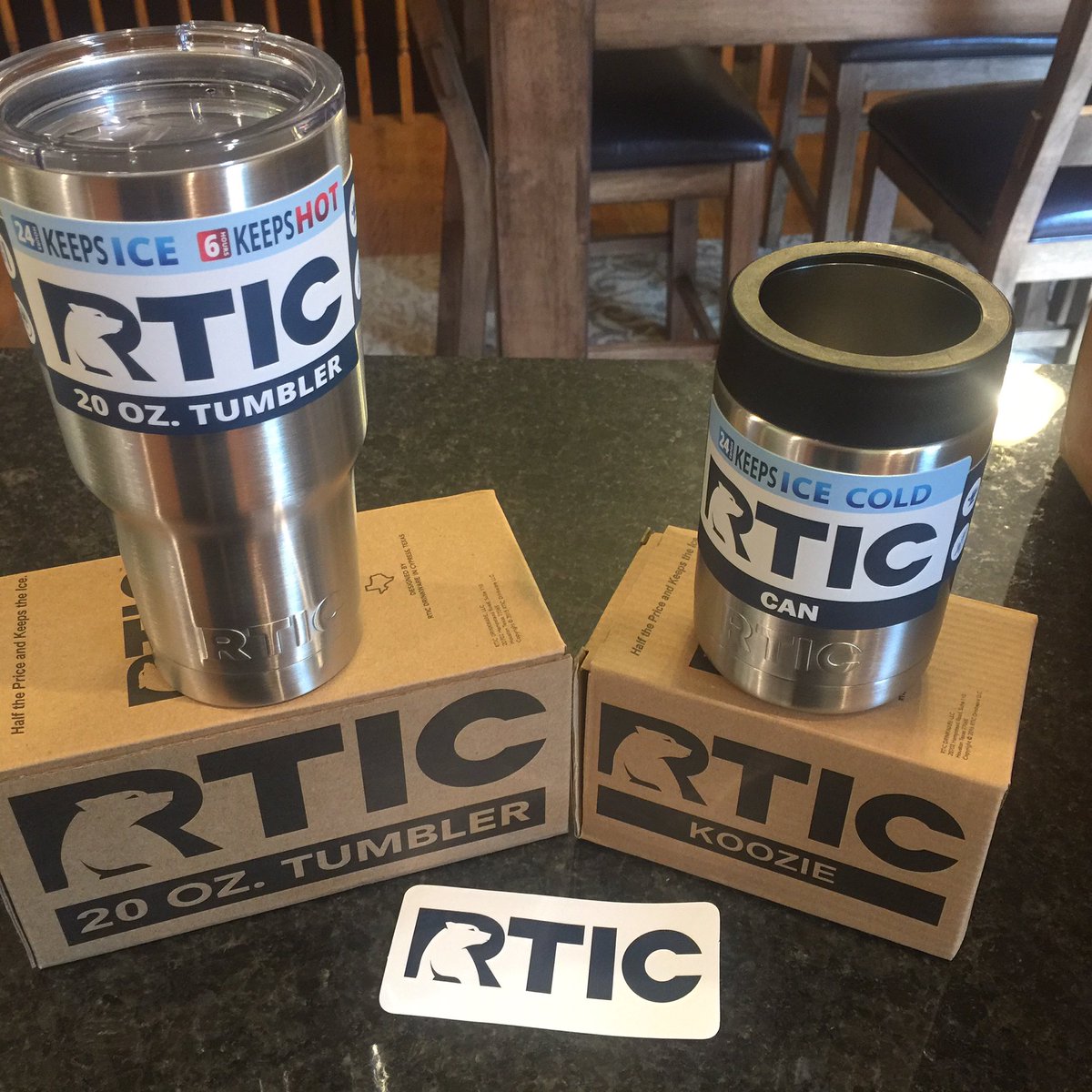 BassbitejigsLLC's tweet image. Just got my order of @RticCoolers PRODUCTS. Testing this weekend. Saving money is always good!
