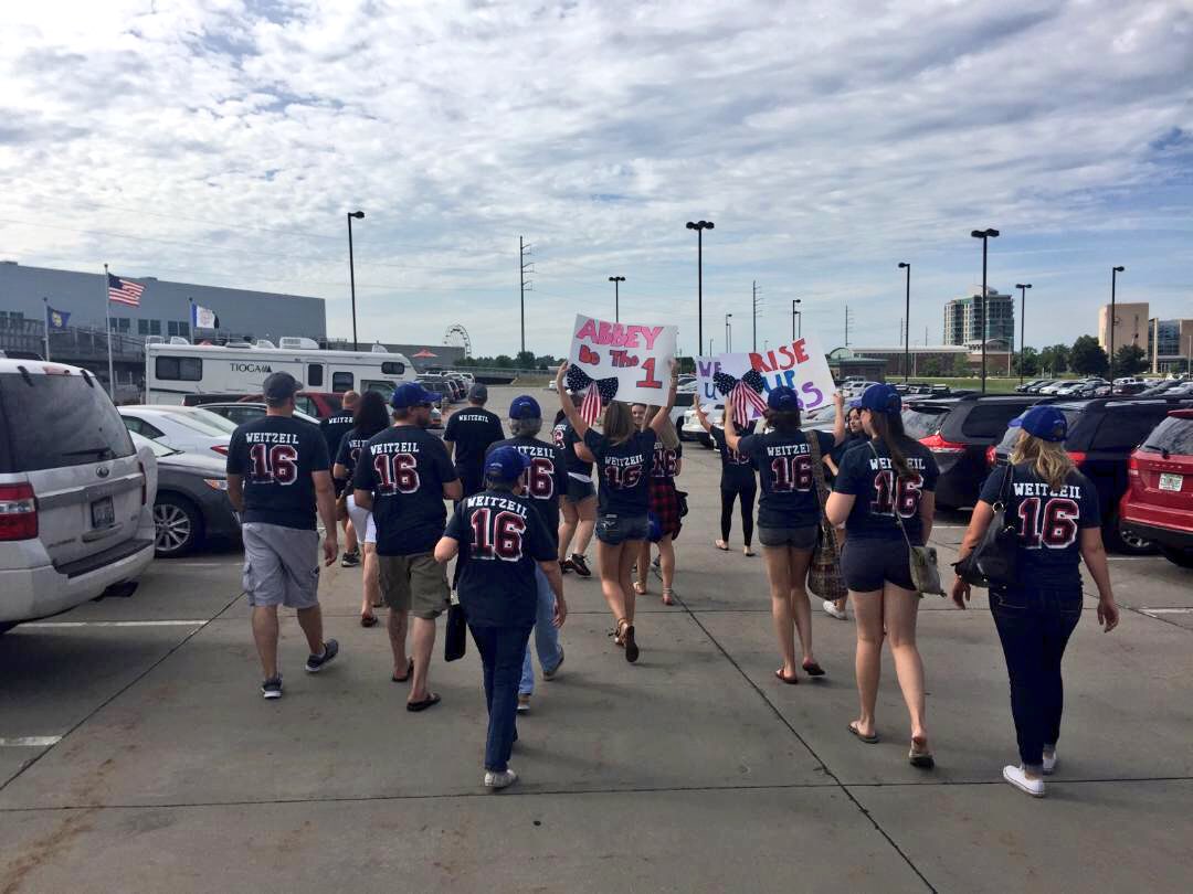 AbbeyWeitzeil's tweet photo. Catch this crazy crowd in the stands🐳😂so excited they could all make it #100final https://t.co/sa3JEsfUOa