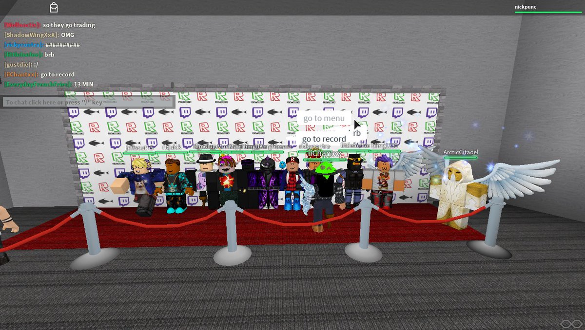 LandinnSamurai's tweet image. Just chilling at the hangout #ROBLOXPromo