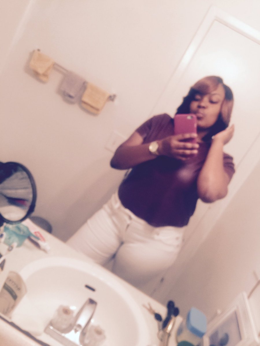 she2savage_____'s tweet photo. topped his ex bitch, so there won't be no next bitch 😛😻❣💅🏽💋 https://t.co/F3ZQQW3eWf