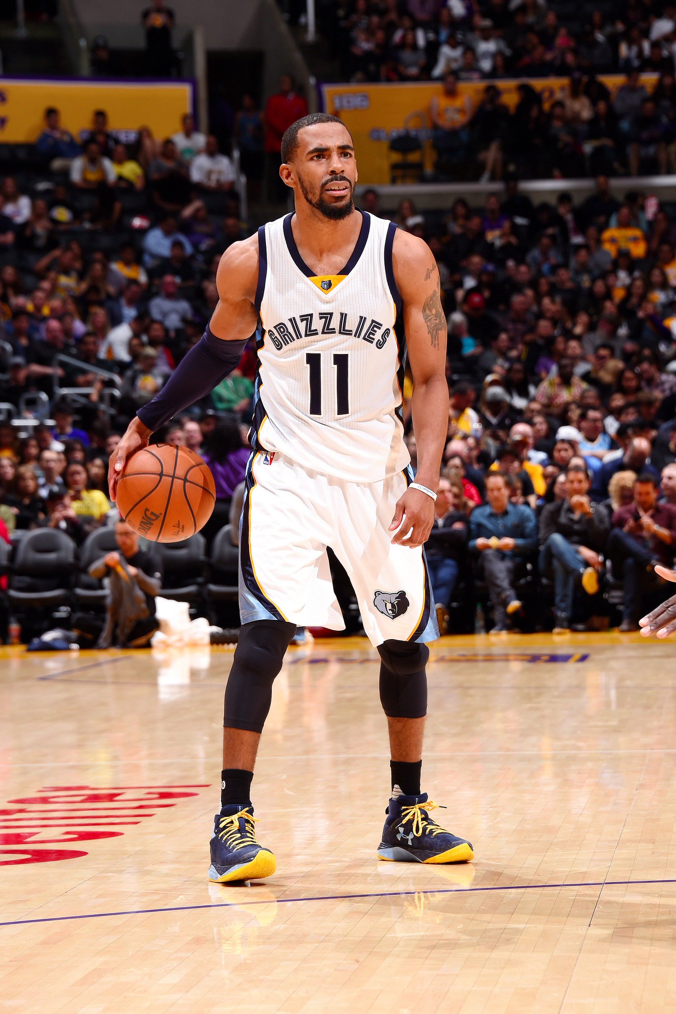 CmULjW9WAAEgan1.jpg:large