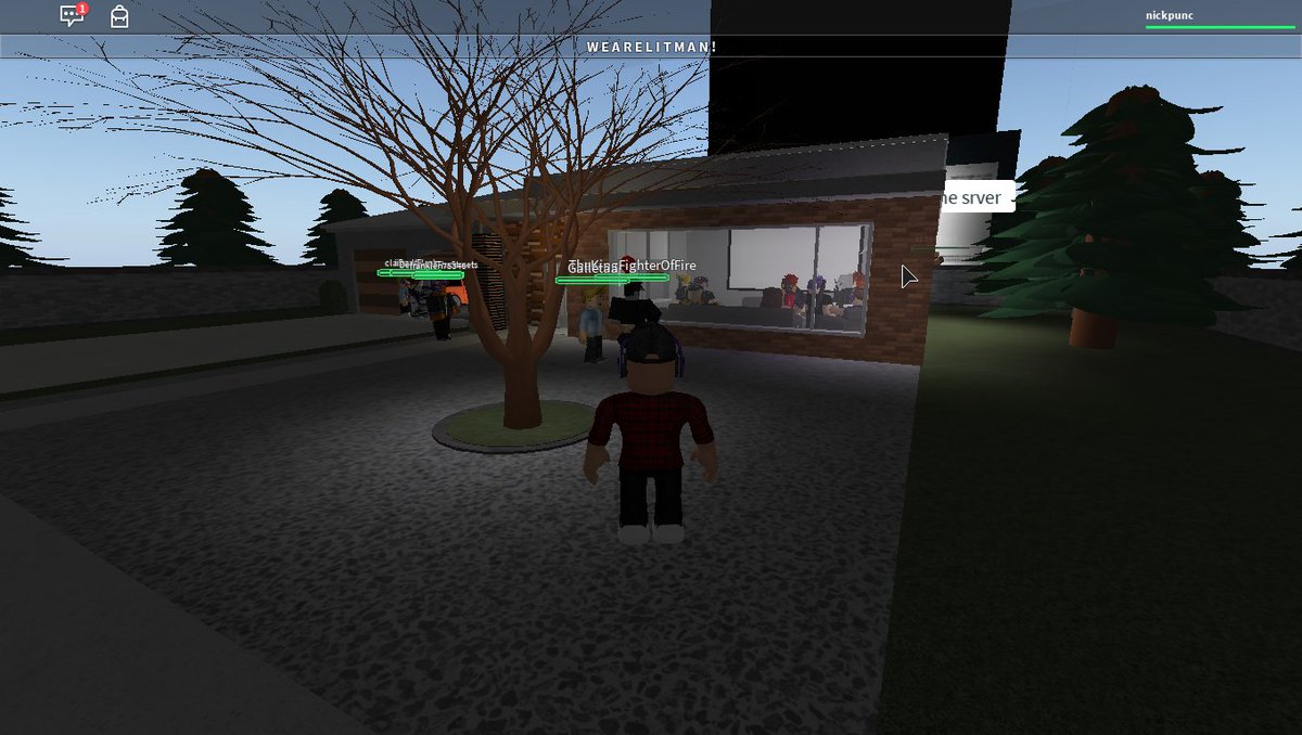 LandinnSamurai's tweet image. At da howse #ROBLOXPromo