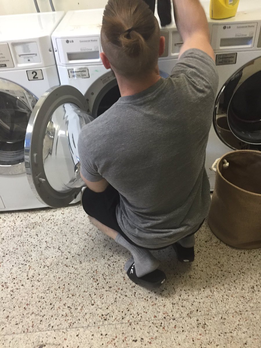 goosebxmps's tweet photo. GOD. IS. GOOD. GOD. IS. GREAT.
GOD HAS BLESSED ME. LOOK AT MY NEIGHBOUR. FUCK ME. THANK YOU LORD. #BEEFCAKEDADDY https://t.co/Fqku8Xi5en