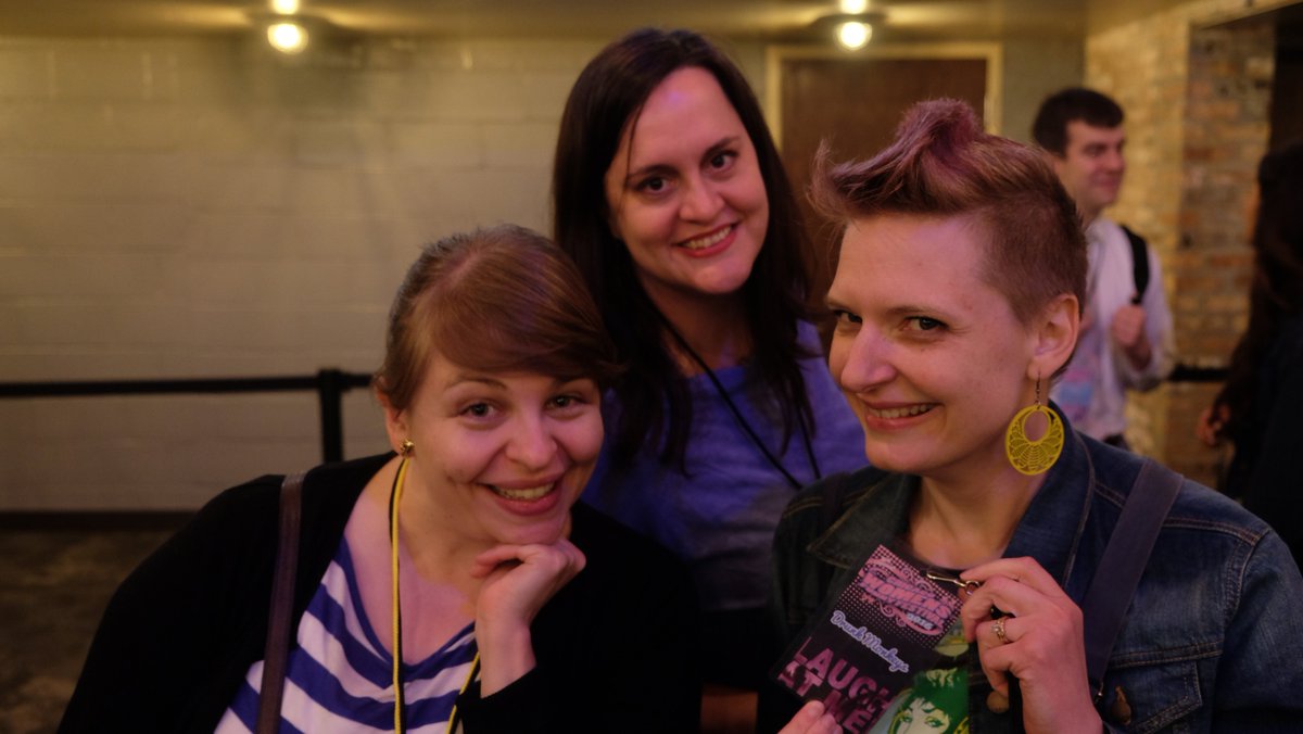 KelsieHuff's tweet image. .@CWFF773 Belated pics of this year's RAD fest! tinyurl.com/jbp9kyu  #HUGS @Stage773 @thekatescomedy @FemComique