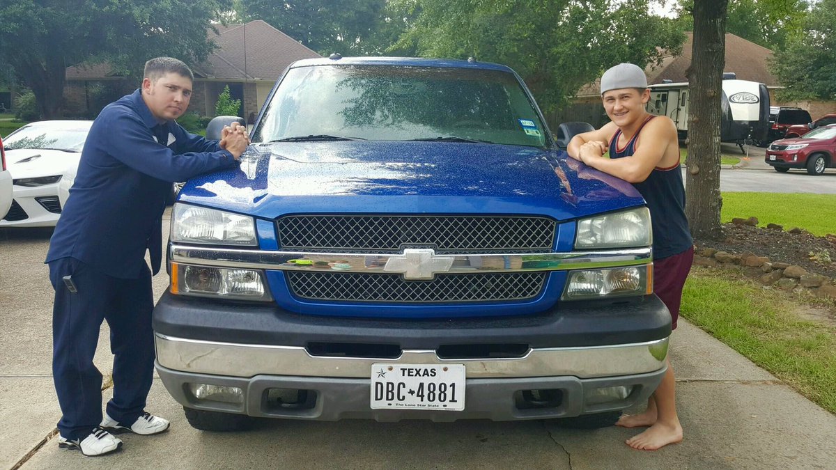 KLMelancon's tweet photo. @austinpaine01 #firsttruck #fathersonproject #permittime ☹️ https://t.co/7mjKa314gz