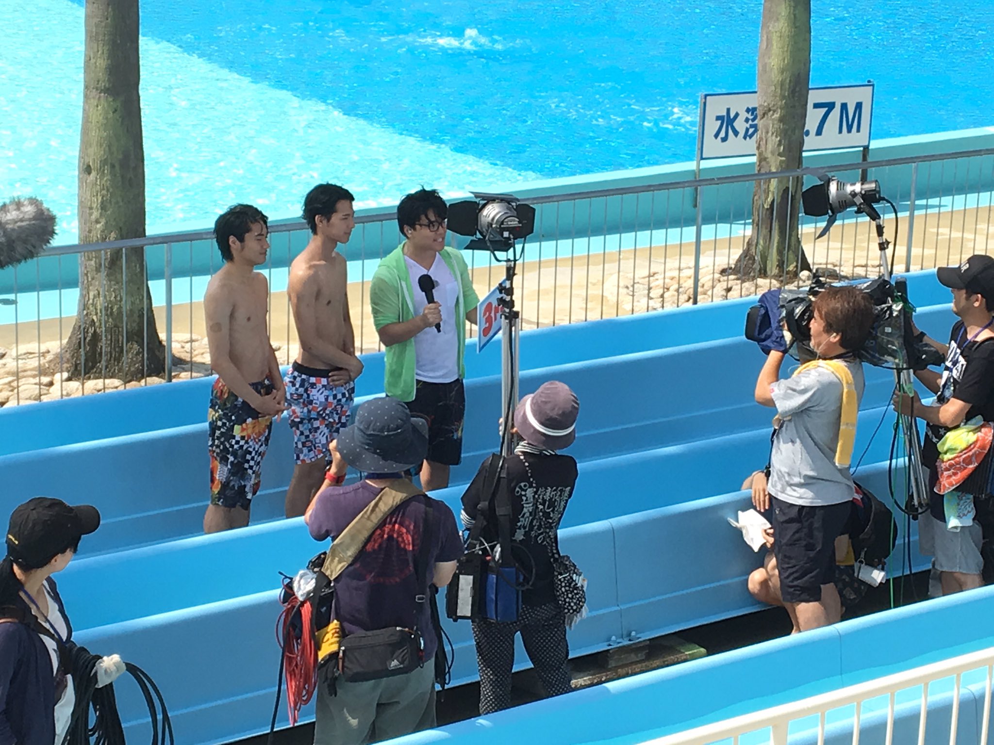 Mag C Prince 公式 ただ今cbc 花咲かタイムズ 放送中です 中継はナガシマスパーランドのジャンボ海水プールからお送りしています 6 25に開催された 本気 Live Vol 2 の模様もお届けしますので 皆さんお見逃しなく マジプリ T Co