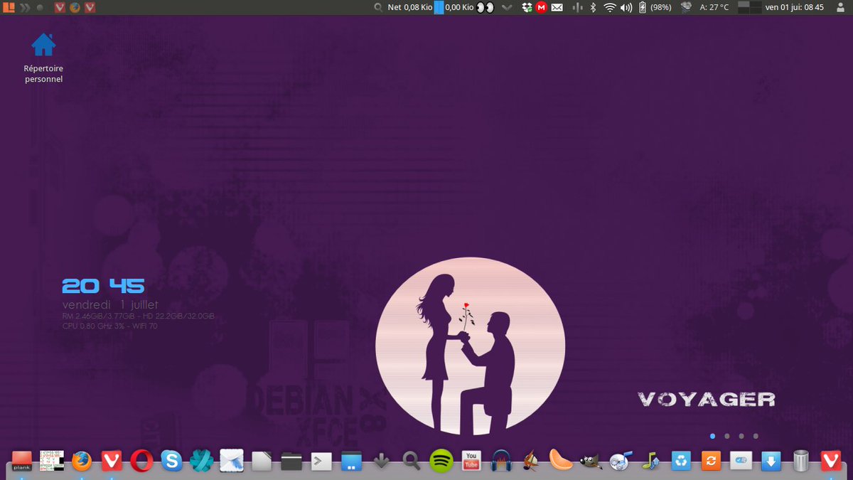 Pkaidd's tweet image. Sur mon portable #VoyagerLinux 14.04 sera remplacé par la 16.04 à l&apos;automne prochain #jelaimetrop #linux @linuxfrorg