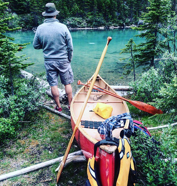 ToqueCanoe's tweet photo. We are at Moraine Lake in @BanffNP Where are you?  @ParksCanada @Guy_Theriault #toquesoff #canadaday2016 🍁 #canada https://t.co/Uc833bYPfu
