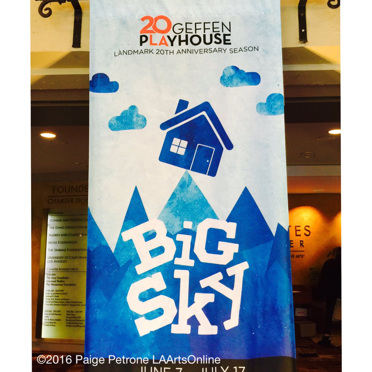 GeffenPlayhouse's tweet photo. Nite 2 tonite! @LAArtsOnlinecom: #loungefridays #bigsky #geffenplayhouse #Primosdonuts #LAArtsOnline #lookinggood https://t.co/UCPO1FAtn4