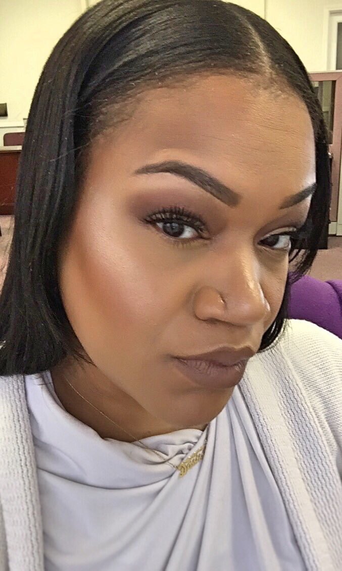 intentionalDee's tweet photo. #tb #underground #browwiz #aqualuminous #bronzer #budoir #buttercup #Bonbon #selfie #lipstick #mua https://t.co/4jewFNfrcY