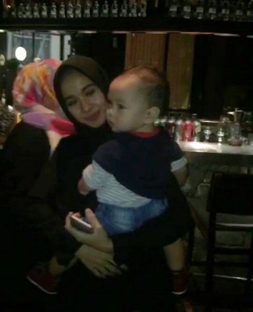 RaBell_Lovers's tweet photo. Wif aunty cantik #RB #rafathar #bella ♥♥ https://t.co/iOYrRsOs9Y