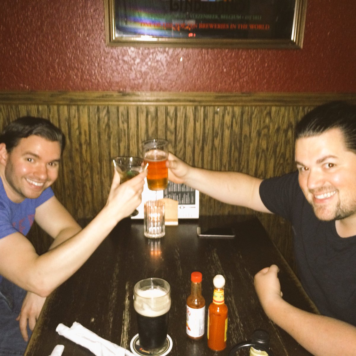 MRJOSHUAHART's tweet photo. Raise a glass to freedom something they can never take away #hamilton #originalbrexit #FourthOfJulyWeekend https://t.co/N9aqU5jkPZ