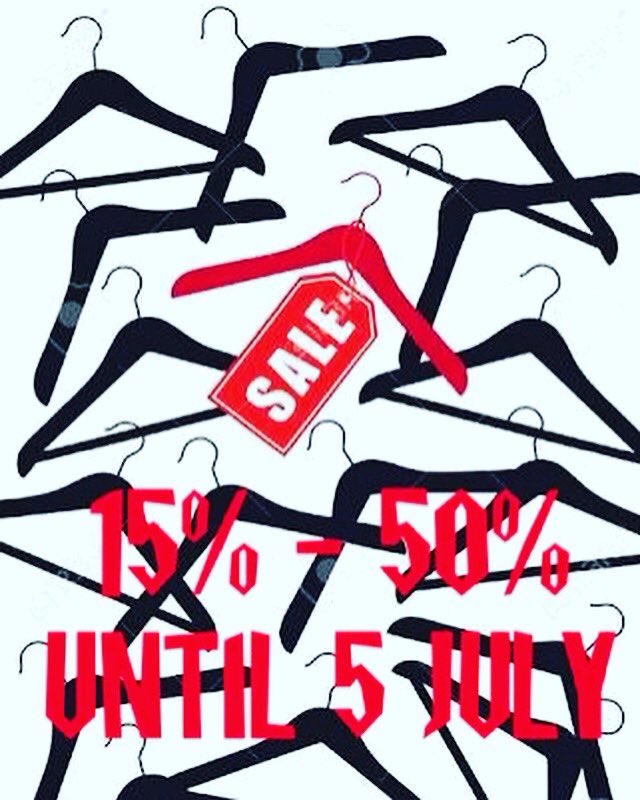 DISKON BESAR-BESARAN LEBARAN! 15% - 50%. Alamat : KH. HASYIM ASHARI no.29 Cipondoh,Tangerang. 
Buka : 15.00 - 22.00