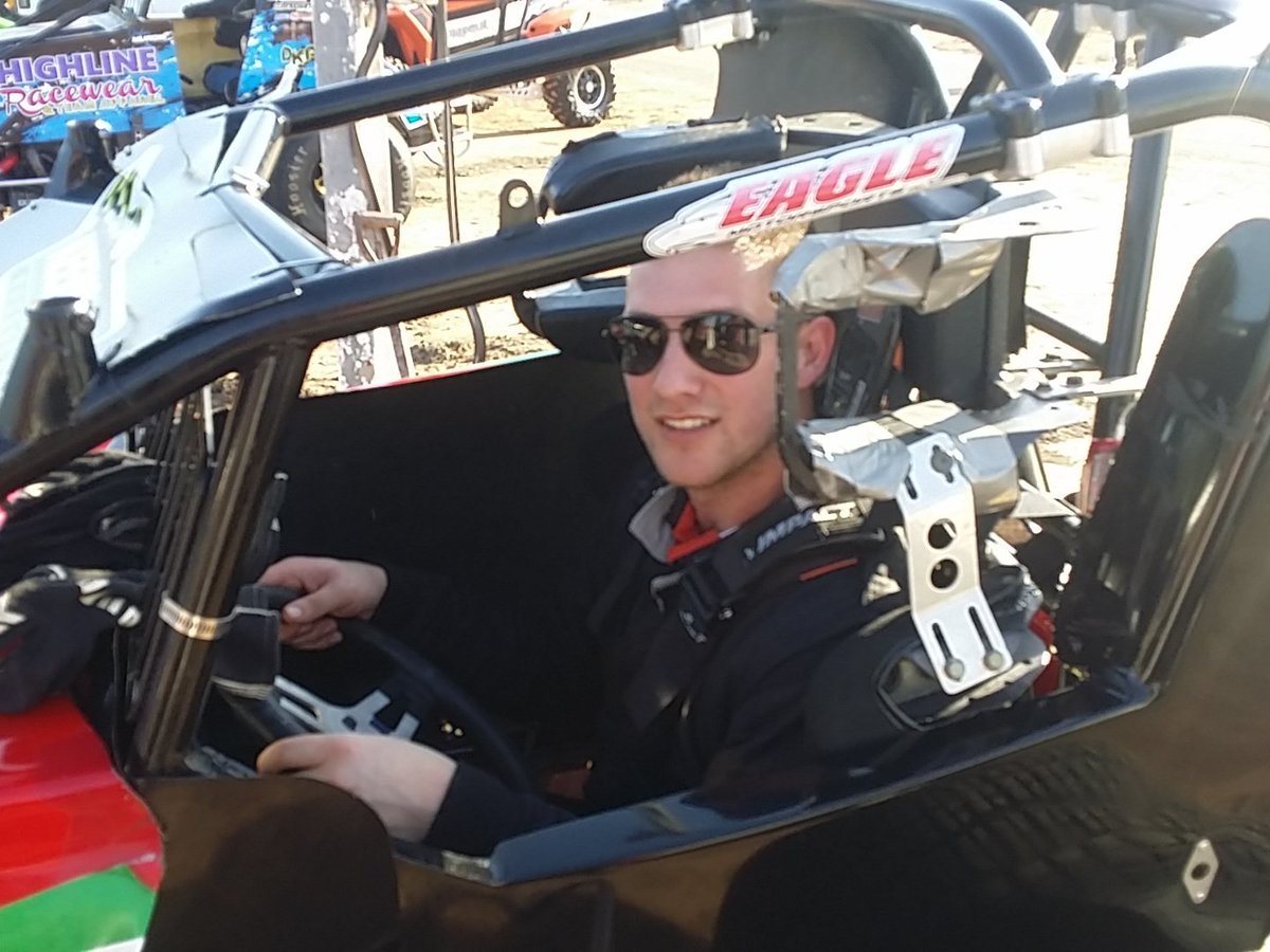 ntwingless14's tweet photo. Sams trying the new seat belts and panel  @ntwingless14 @WinglessWA @Wingless14NT https://t.co/IZIwGISL8s
