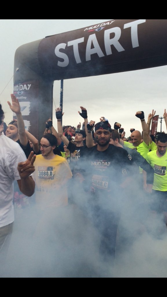 TheMudDay's tweet photo. C'est parti pour #TheMudDay Amnéville ! Go Mud Guys ! https://t.co/N6NnAOQNLJ