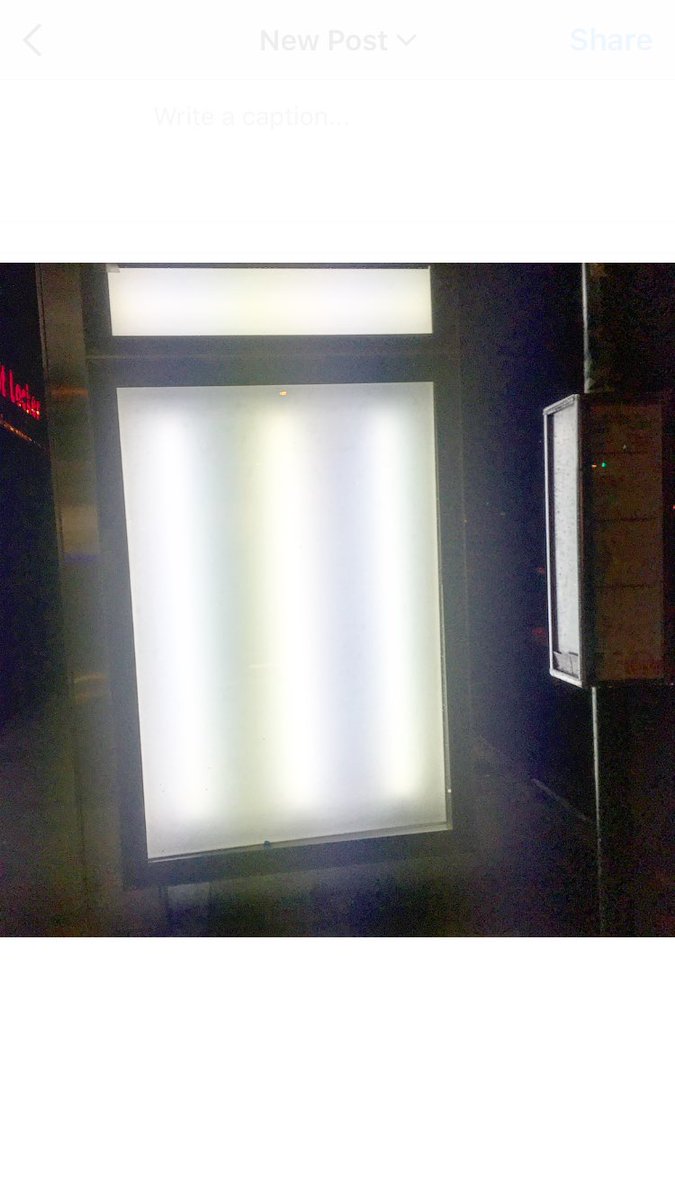 ChrisHlinka's tweet photo. Run. Don't walk. Incredible selfie light. 145th and Broadway #bus-stop #posterless #Selfie #dreams https://t.co/tpK2AoMBvO