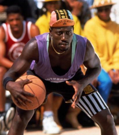 FakeSportsCentr's tweet photo. BREAKING: The 76ers sign Sidney Deane to a 4 year, $200 million contract. https://t.co/ABwYHFa8Ry