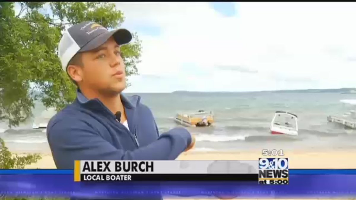 BurchAlexander's tweet image. Got on 9 and 10 talking about the boat. @9&amp;amp;10