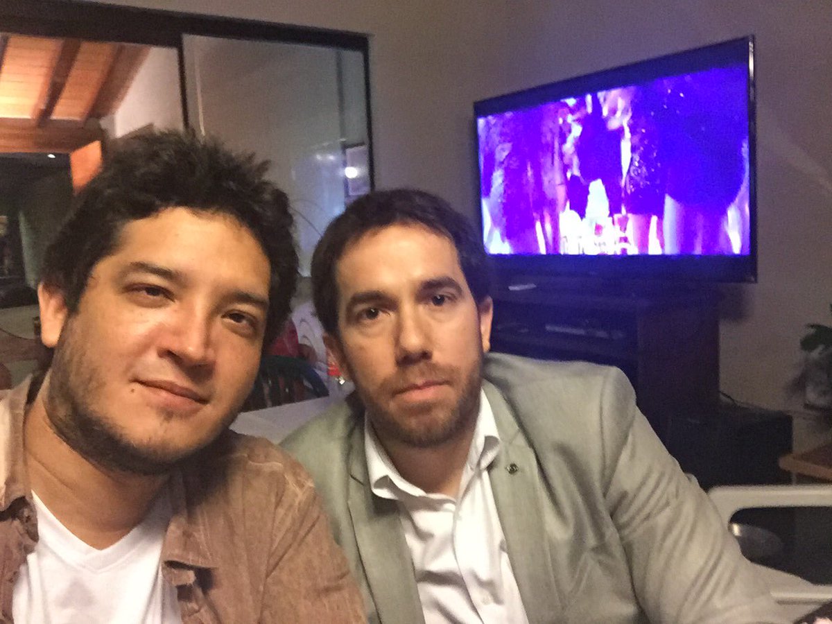 rrodriguezjr's tweet photo. Con mi querido cuñado @dgcarisimo https://t.co/czt1Lnbh3k