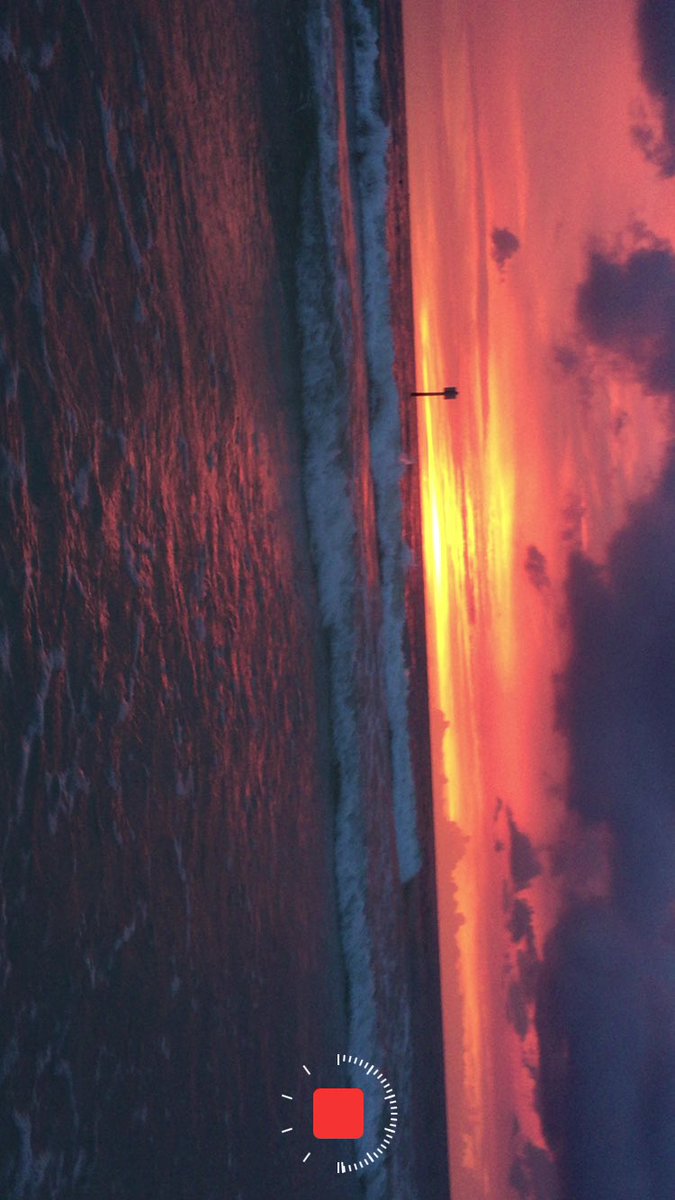 _anysabel's tweet photo. Breathtaking sunset views  🌅 https://t.co/L0o26Zjs3X