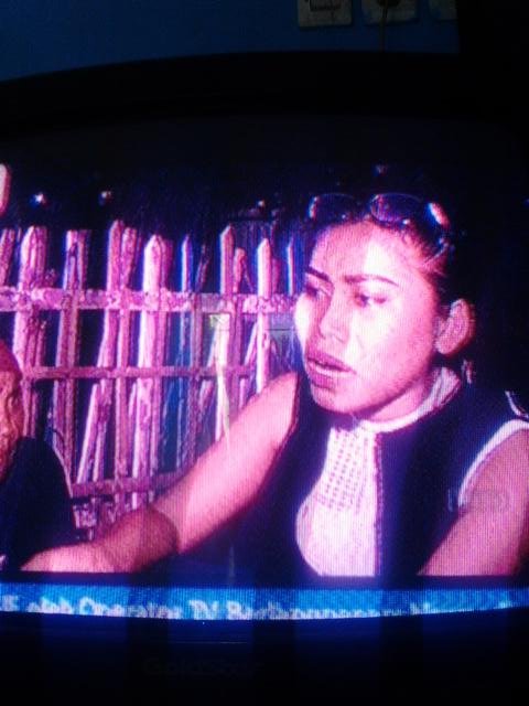 Da2_eviii's tweet photo. Luar biasa my idola ku ini @DA2_Evi berbagi ke pada orng yg berkekurangan sungguh sangat menginspirasi .. #hotissu https://t.co/w8ohSuSZHh