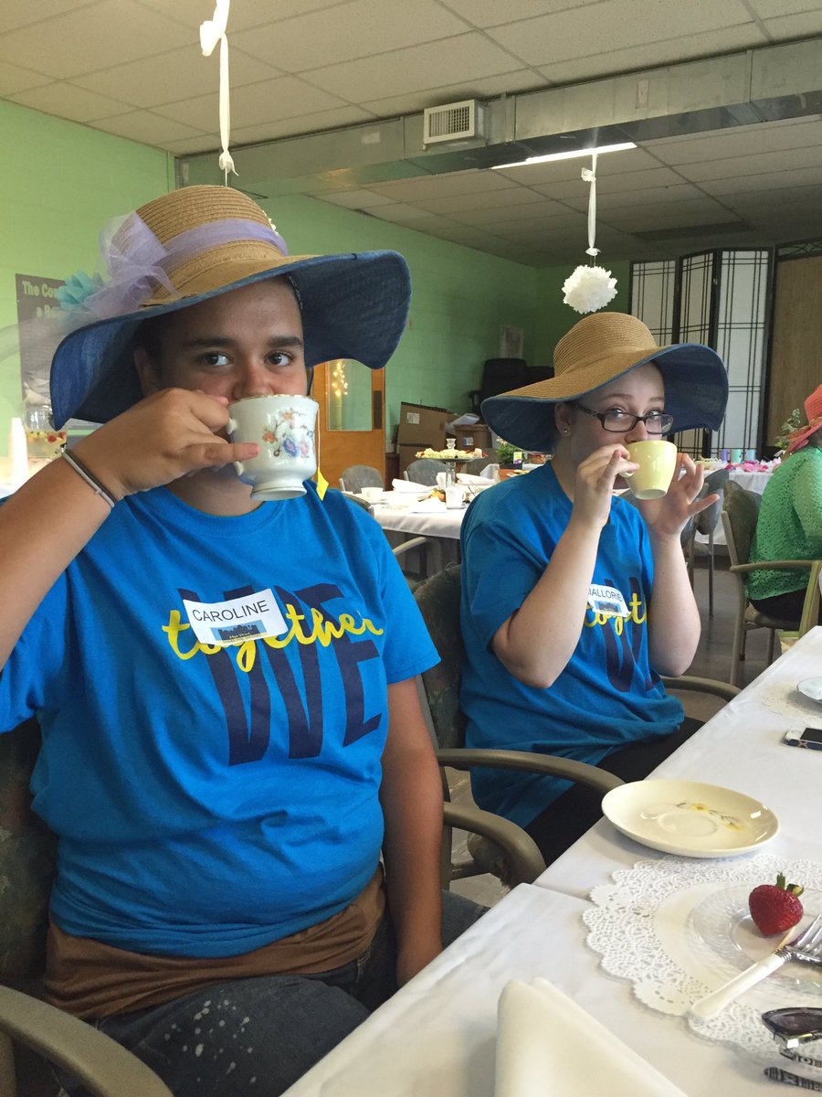 _LauraNicholson's tweet photo. #teafortwo #HPSummerServe https://t.co/vOZpliMauR