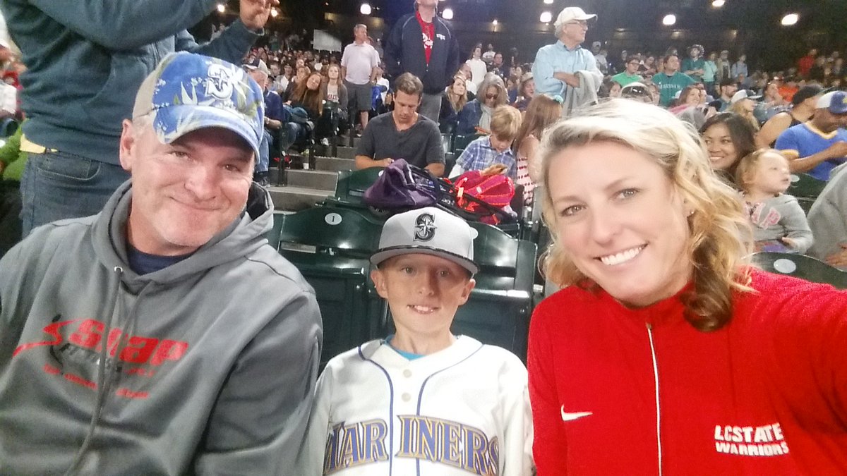 blcushman's tweet photo. #gomariners #whereiroot #lcstatebaseball https://t.co/qjli5lZVVC